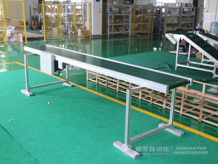 標(biāo)準(zhǔn)大線結(jié)構(gòu)皮帶機(jī) 標(biāo)準(zhǔn)大線結(jié)構(gòu)皮帶機(jī)