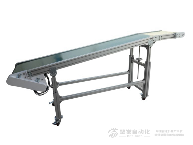 機(jī)械手配套帶平臺斜坡輸送線 機(jī)械手配套帶平臺斜坡輸送線