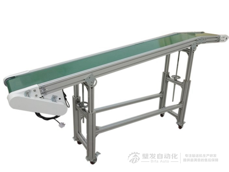 機(jī)械手配套帶平臺斜坡輸送線 機(jī)械手配套帶平臺斜坡輸送線