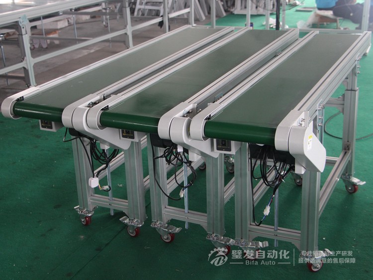 標(biāo)準(zhǔn)小型升降腿皮帶輸送機 標(biāo)準(zhǔn)小型升降腿皮帶輸送機