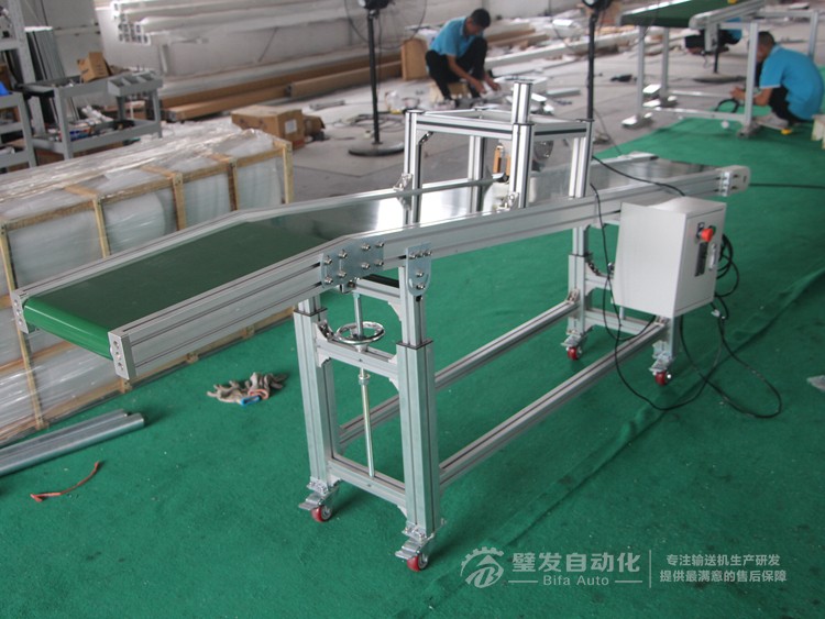 小型皮帶輸送機(jī) 小型皮帶輸送機(jī)