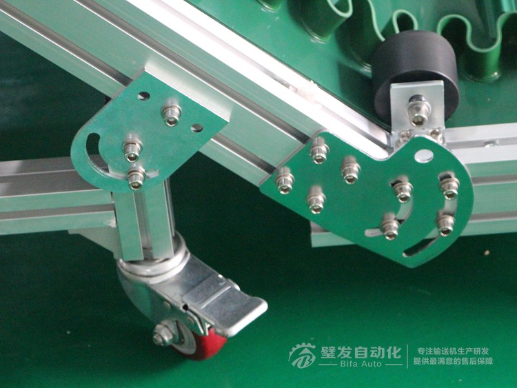 低端帶平臺(tái)裙邊擋板小型爬坡線 低端帶平臺(tái)裙邊擋板小型爬坡線