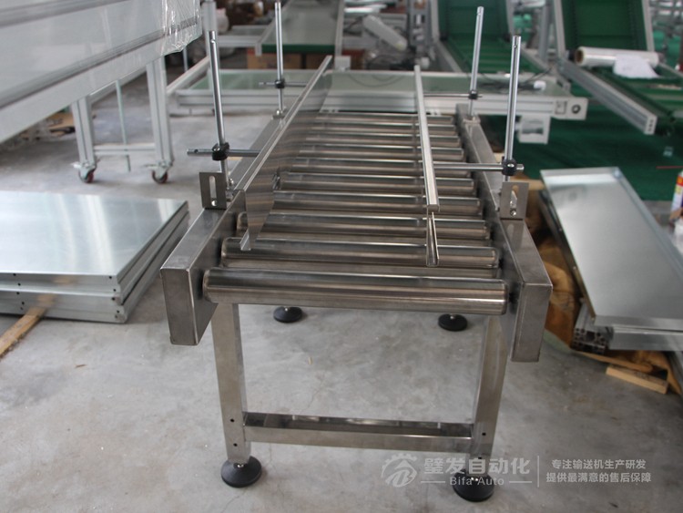 無動(dòng)力滾筒輸送機(jī) 無動(dòng)力滾筒輸送機(jī)