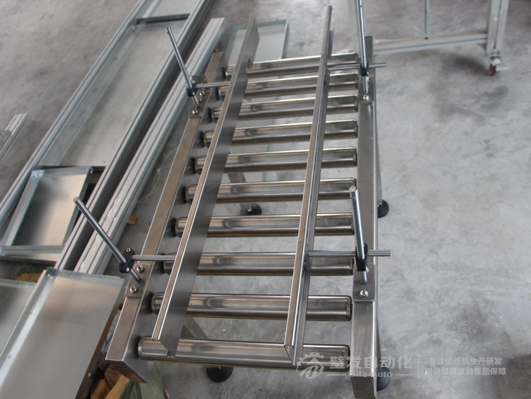 無動(dòng)力滾筒輸送機(jī) 無動(dòng)力滾筒輸送機(jī)