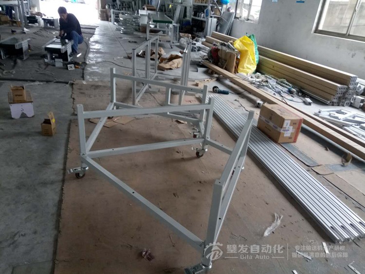 90度轉彎輸送機