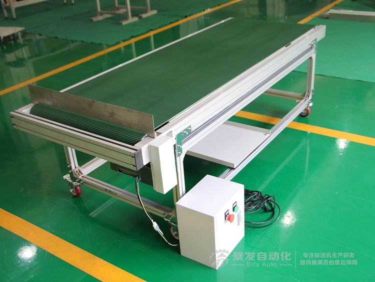 非標(biāo)定制加固型輸送機(jī) 非標(biāo)定制加固型輸送機(jī)