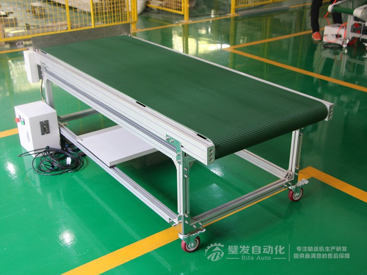 非標(biāo)定制加固型輸送機(jī) 非標(biāo)定制加固型輸送機(jī)