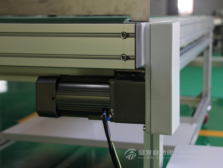 非標(biāo)定制加固型輸送機(jī) 非標(biāo)定制加固型輸送機(jī)